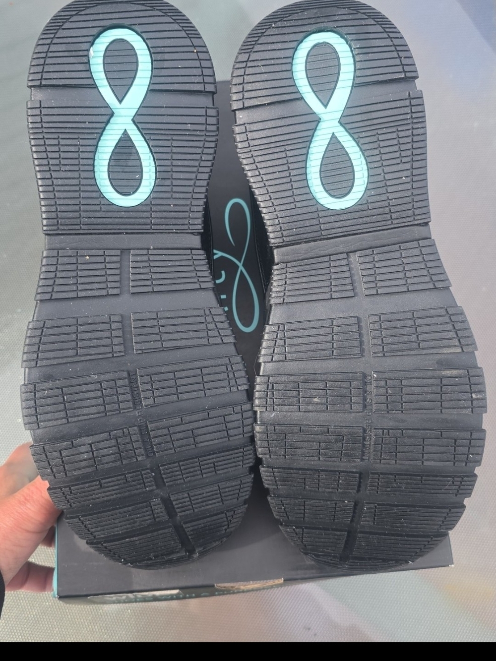 Infinity By Cherokee Uniform Shoers - Picture 6 of 7